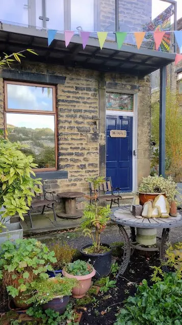 The Cabin - Great Views, Garden, Netflix, Near Town - Image 1