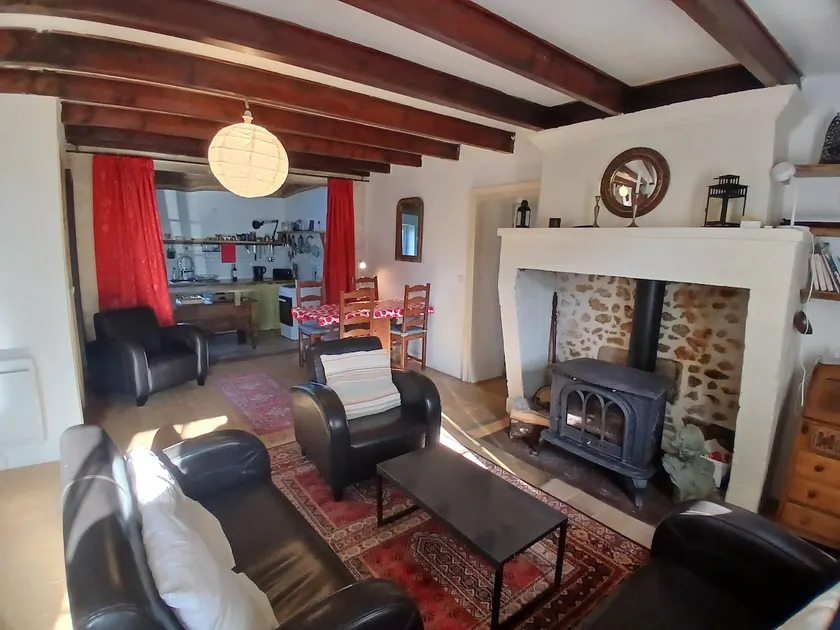 French rural bliss in a 2 bedroom cottage sleeps 4 - Image 1