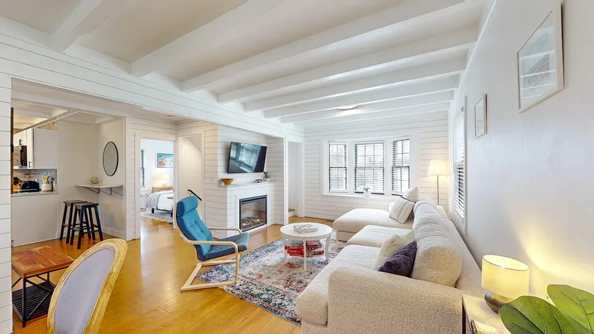 DT Mystic Renovated 3BR Mystic Cape house - Image 1