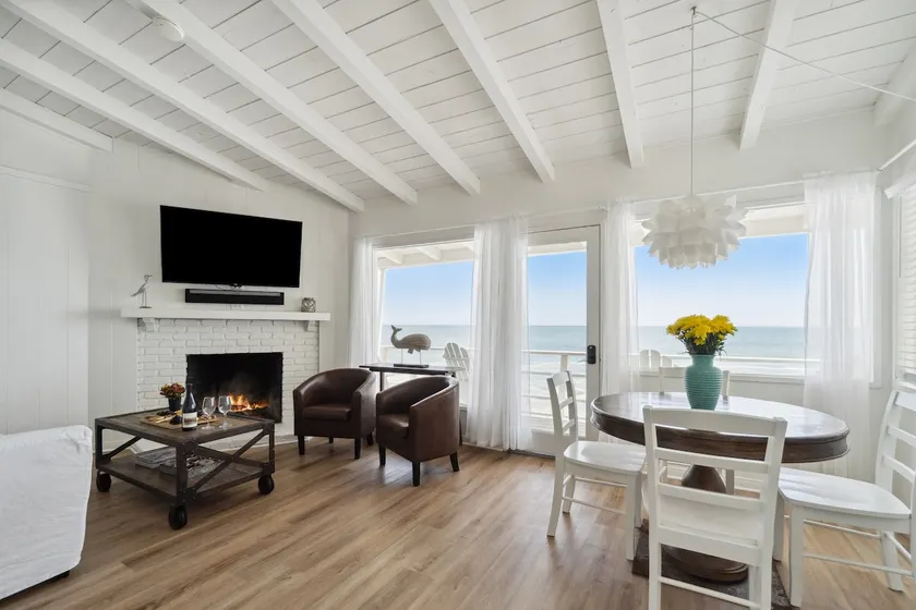 The Surfrider Malibu - Image 1