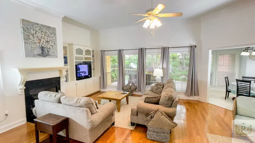 Spacious King Suite Home With Serene Patio - Image 1