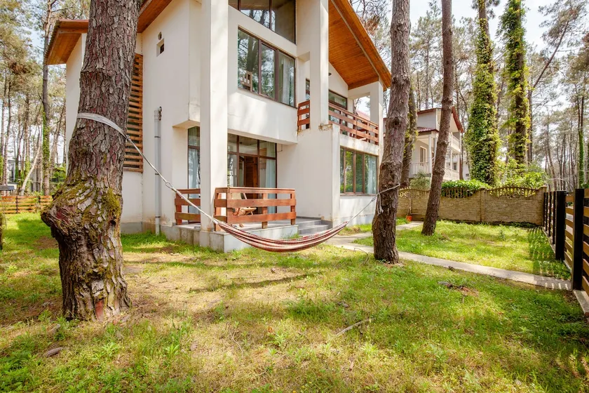 Beachfront 4-Bedroom Home In Kaprovani Pine Forest - Image 1