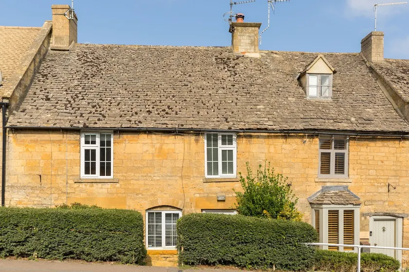 Charming 18th Century 4 bedroom cottage - Pass the Keys - Image 1