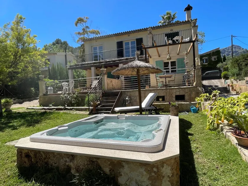 Nature Shelter, Yoga Room and Jacuzzi - Image 1