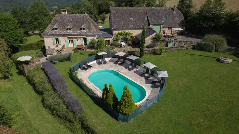 Domaine Le Teilhet – 3 mutually accessible cottages - Image 1