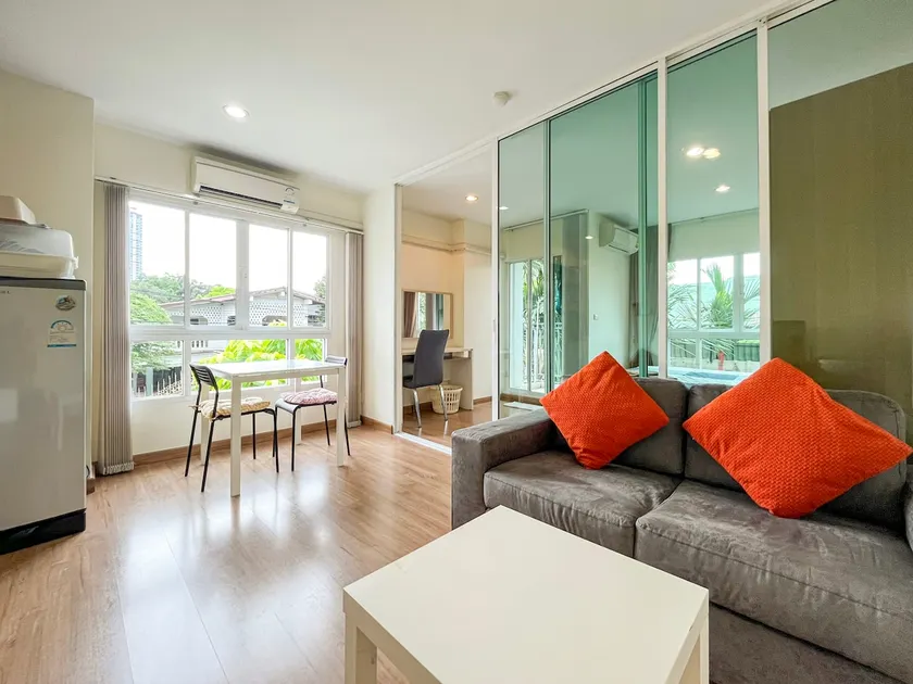 Condo 1-Min MRT BTS Skytrain DMK Airport Mall Park - Image 1