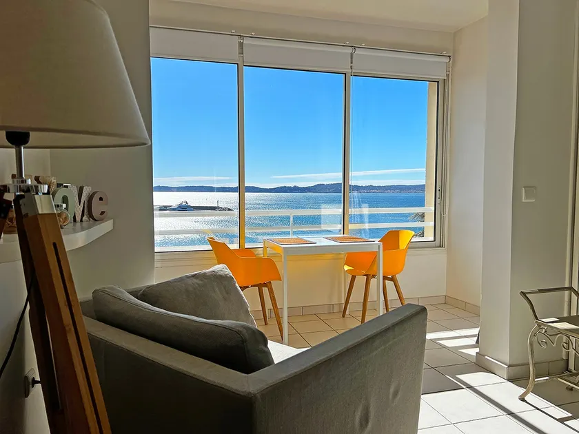 Large Studio & Beautiful panoramic sea view - Image 1