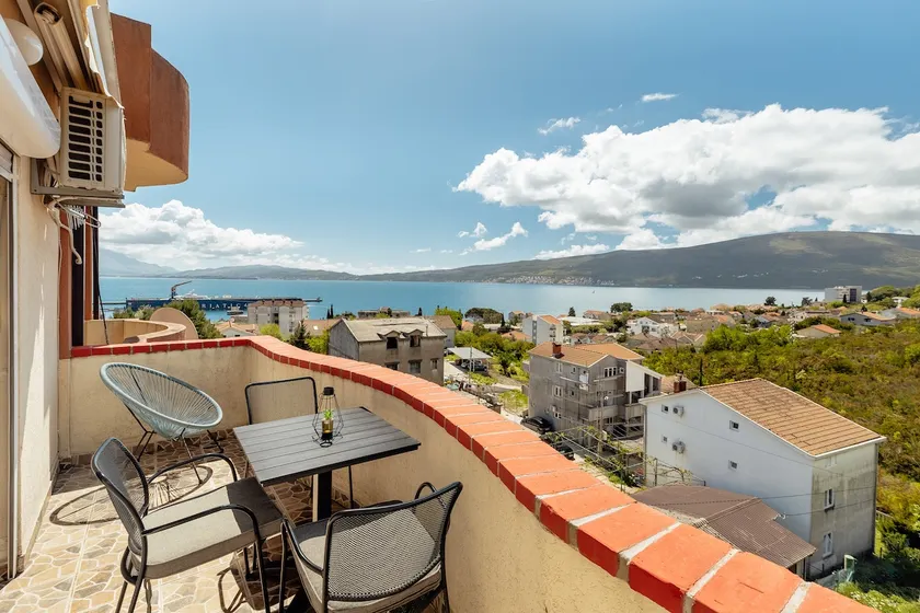 Stunning View Apartment - Image 1