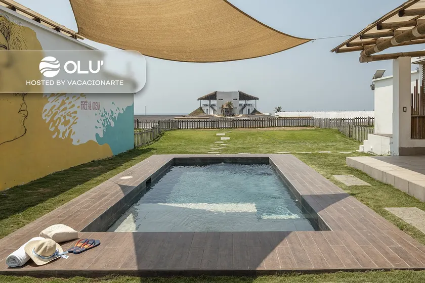 olu' | Malú celebrate mom by the sea - Image 1