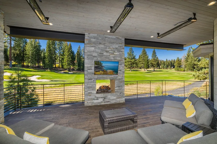 Tahoe's 6,000 sq.ft. Schaffer's Mill Estate - Image 1