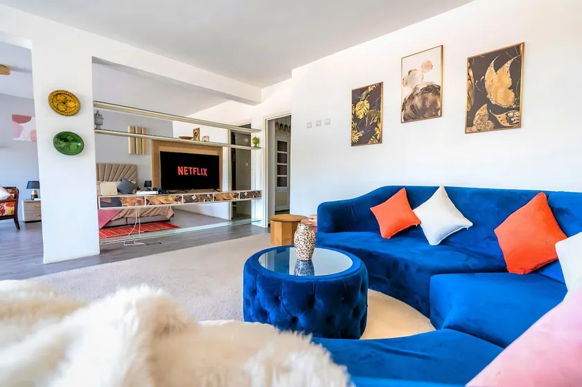 Cozy Studio Super Central with Park View - Image 1