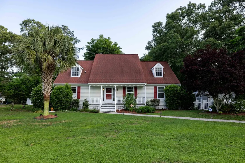 Riverfront Cottage with Fishing Deck and Boat Dock - Image 1