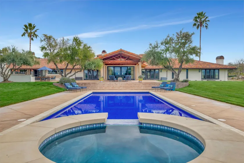 Luxury Villa | Pool, Hot Tub, Pickleball, Pingpong - Image 1