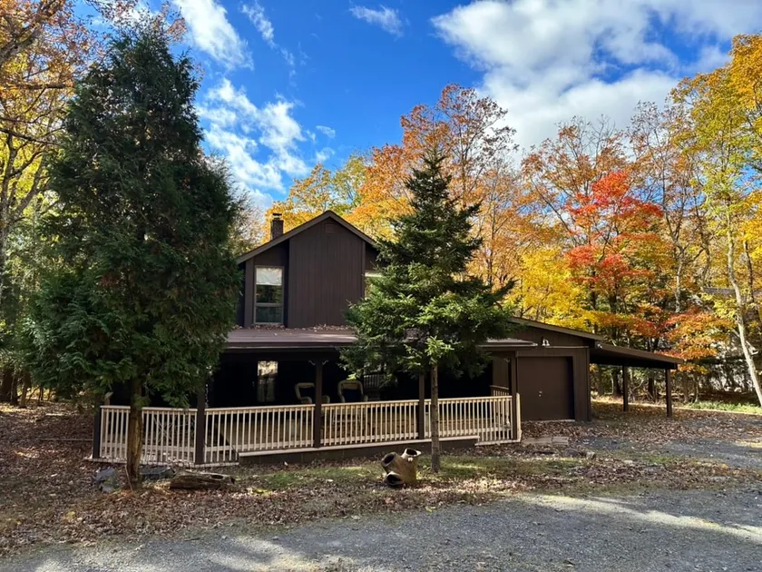 Jim Thorpe, Bear Creek Lake, Cozy 3Br family friendly home- EV charging outlet - Image 1