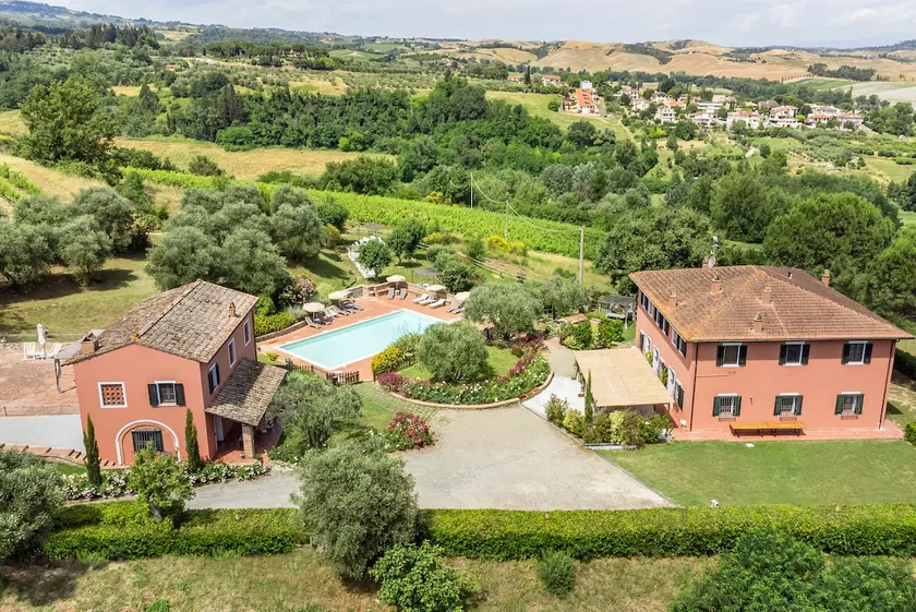 Villa Boscone by Mmega - Image 1