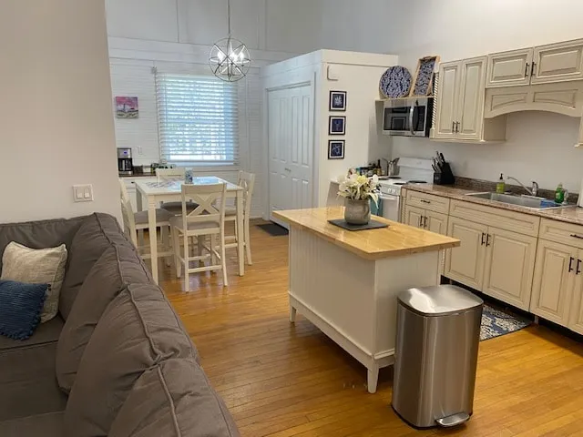 Manset Village Retreat - Image 1