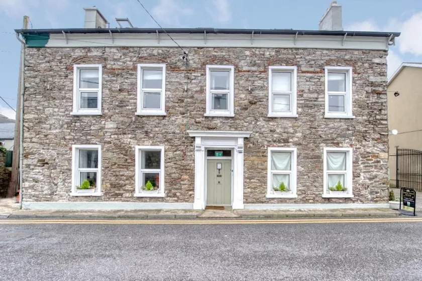 Abbey View Apartment in the heart of Youghal - Image 1