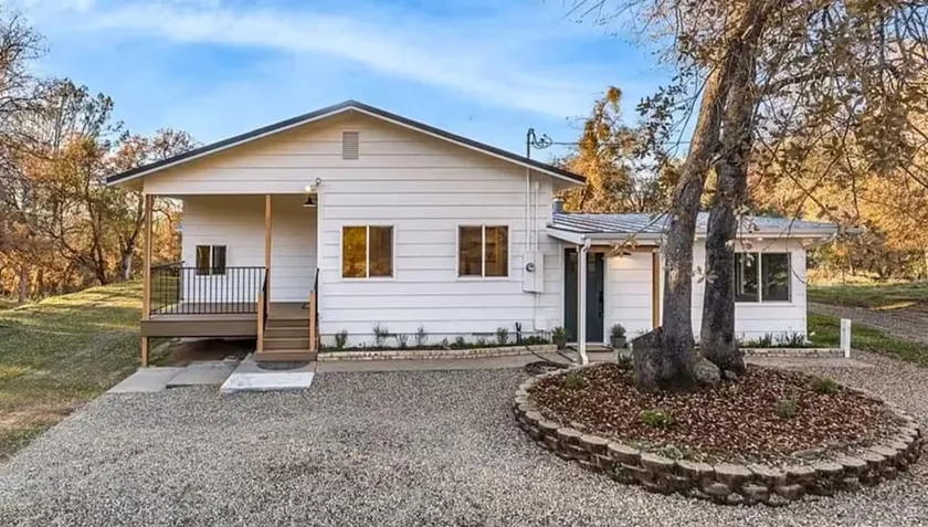 Peaceful Mariposa Home near Yosemite National Park - Image 1