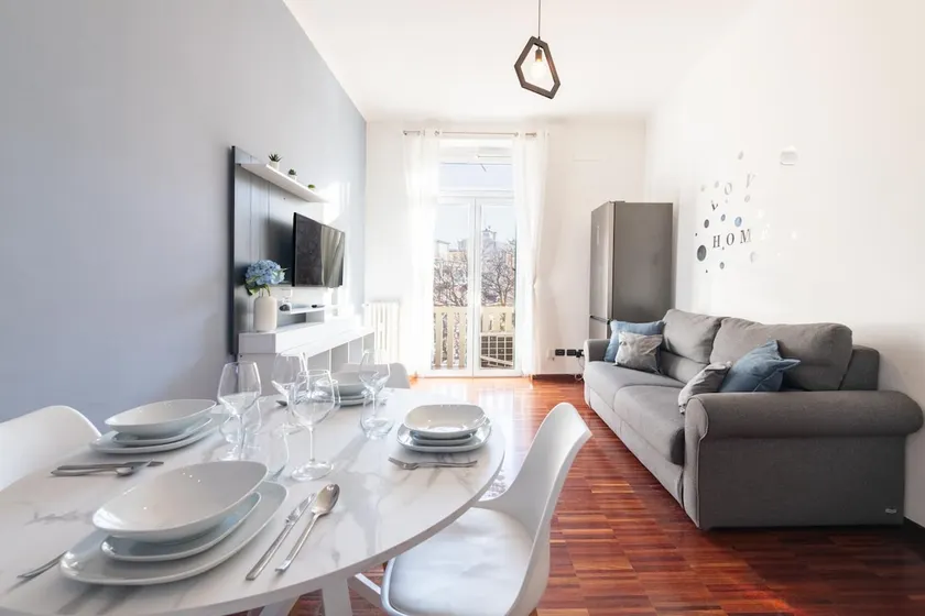 (50% OFF) Luxury apartment at Navigli Area - Image 1