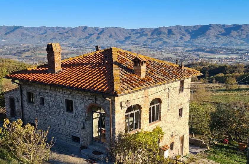Charming Tuscan retreat: spa, pool & cinema - Image 1