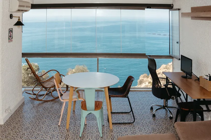 Breathtaking view of the sea cliff - Image 1