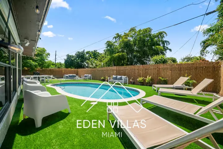 Casa Christina I 5 Min To Beach I Tropical Pool - Image 1