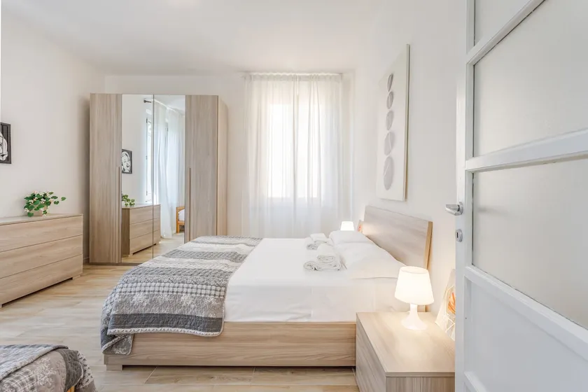 Apartment near Hospital with self check-in - Image 1