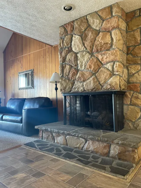 #1 - 2 B/R Condo in the Heart of Canaan Valley! - Image 1