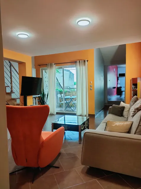 La magnanerie colorée. (5 personnes, 3 chambres) - Image 1
