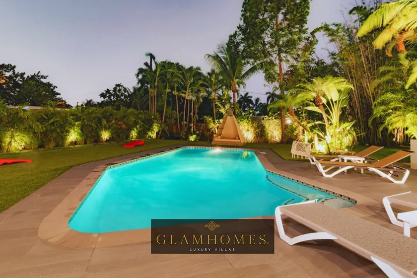 Cool Villa | Basketball Court | Pool & Fire Pit - Image 1