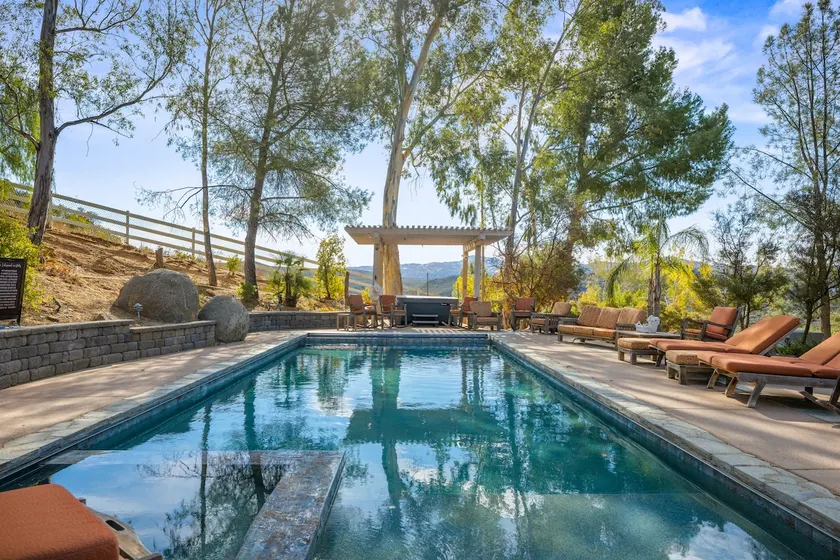 Private Resort Estate | Sleeps 16+| Pickleball - Image 1