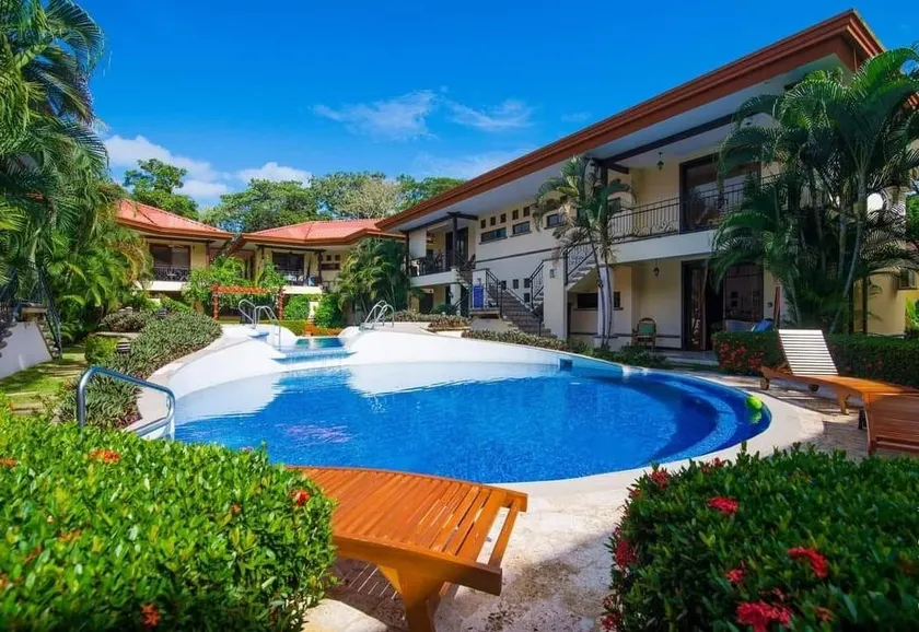 Tranquil 2BD at Corteza • Pools • BBQ • Walkable - Image 1