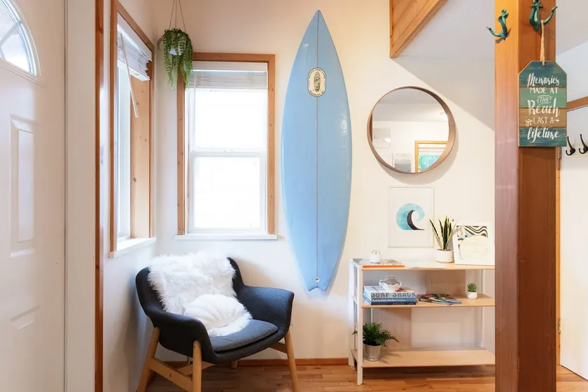 Stylish Surf-Themed 2 Storey Near Beaches & Trails - Image 1