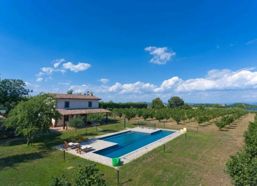 Villa \"Domus Nirale\" mit Pool, Terrasse und WLAN - Image 1