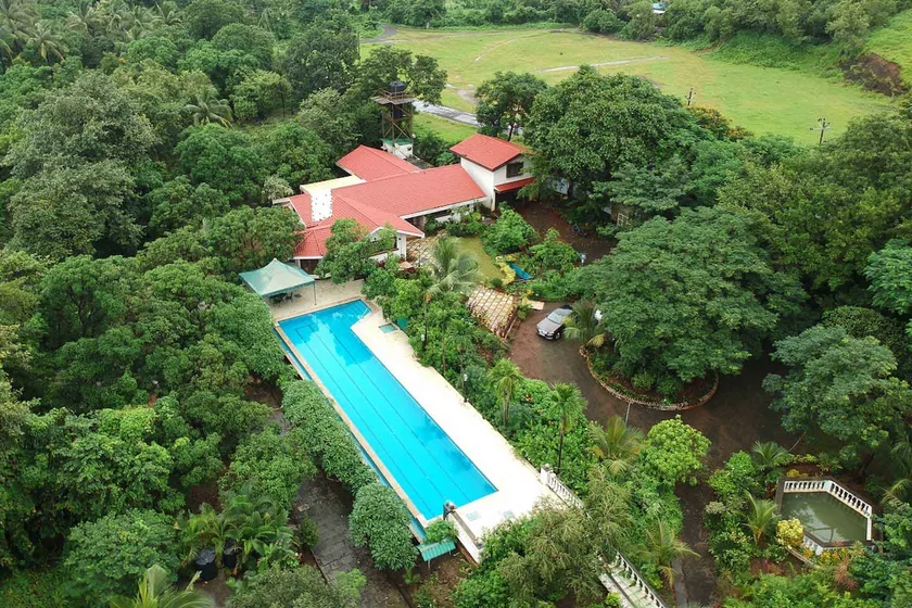 StayVista's Casa Palmera - 6BHK Pet-Friendly Villa with Private Pool - Image 1