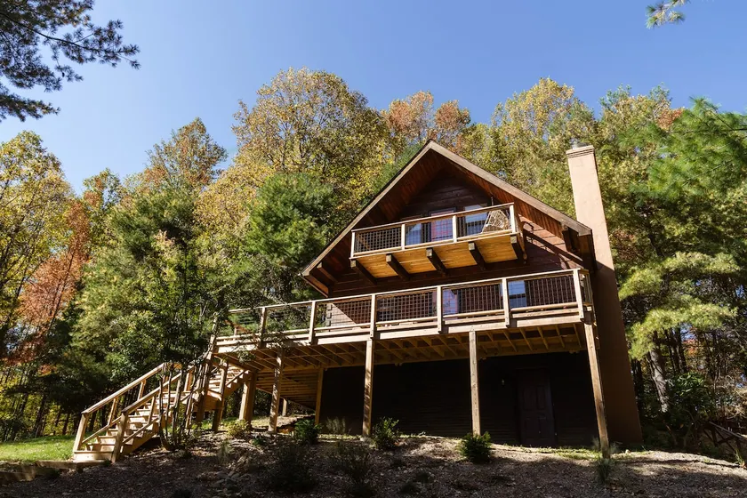 Stay Near Old Rag/White Oak Falls - Cozy Log Cabin - Image 1