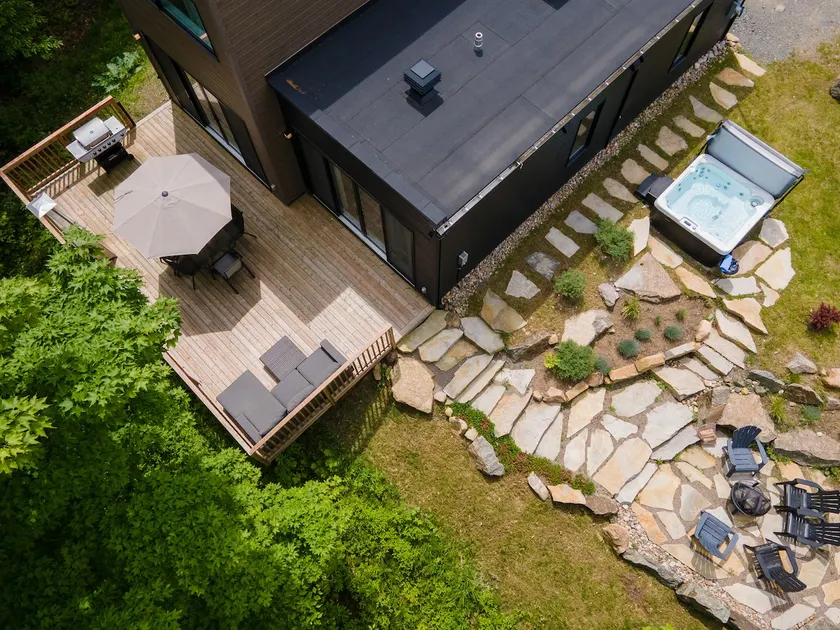 Family oasis – Spa 15 minutes from Tremblant - Image 1