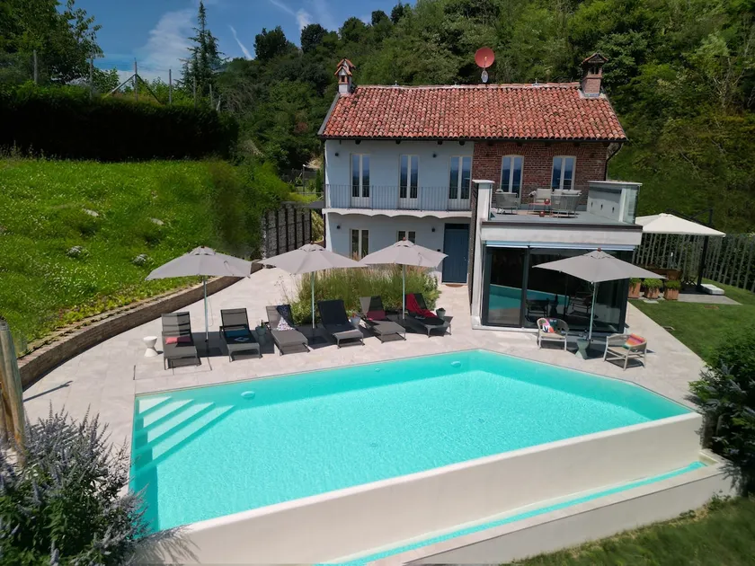 Villa mit Garten, Terrasse und Whirlpool | Panoramablick - Image 1