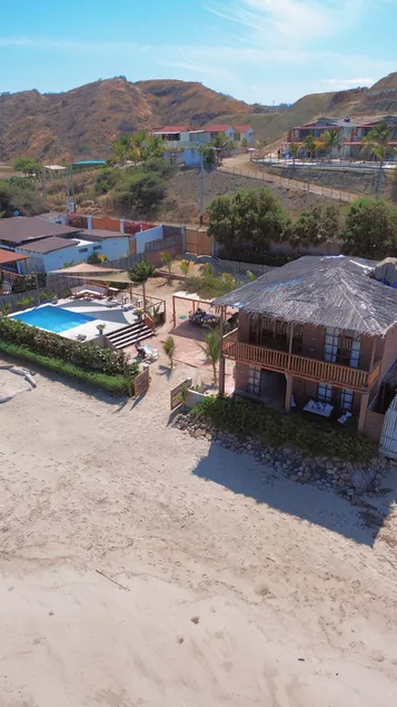 Casa LaMorena in Canoas de PuntaSal - Image 1
