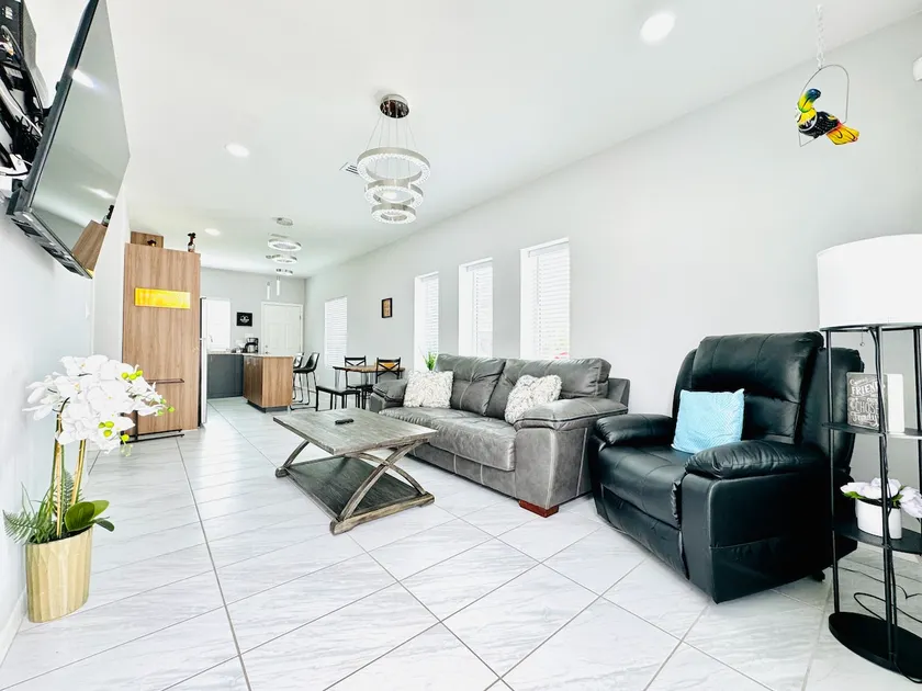 Modern comfortable retreat in gated community! - Image 1