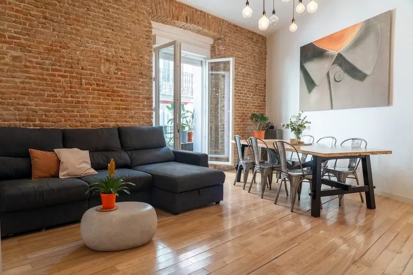 Tirso Molina, Design loft - Image 1