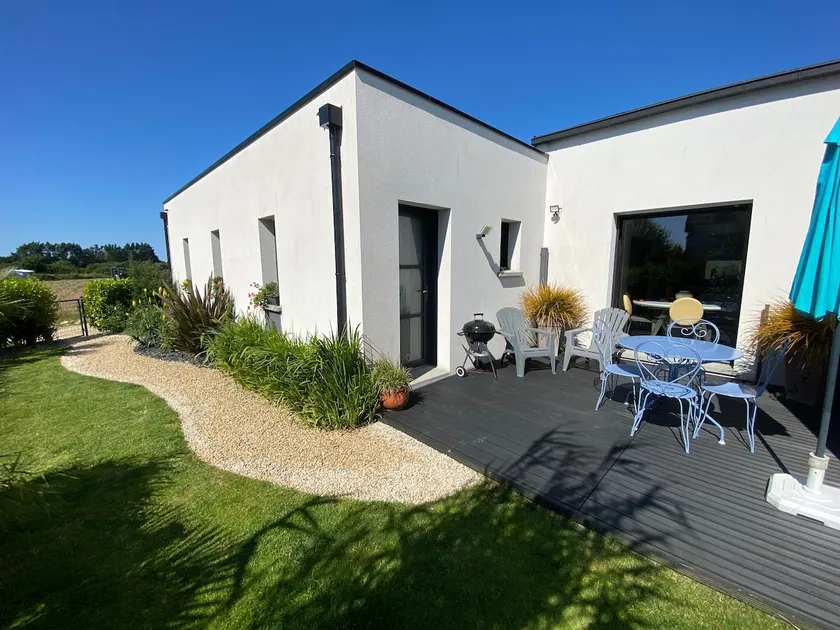 Entire comfortable accommodation in new house - Image 1