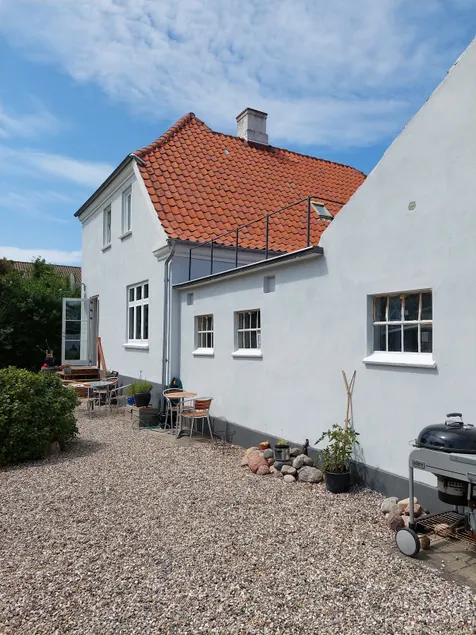 Nice townhouse in Lohals. 150 m from water and harbor. - Image 1