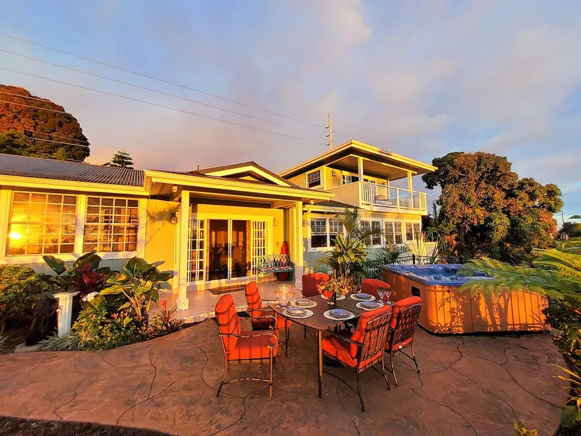 180* Sunset Oceanview, Hot Tub, Near Airport, H3 - Image 1