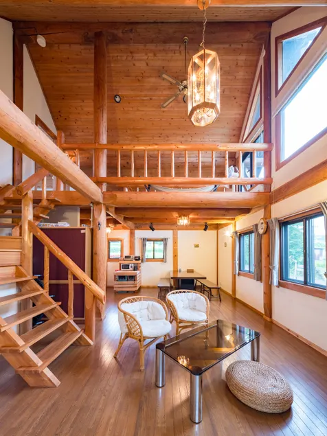 Yatsugatake Hokuto Base: A highland vacation rental with refreshing air at an altitude of 1000m - Image 1