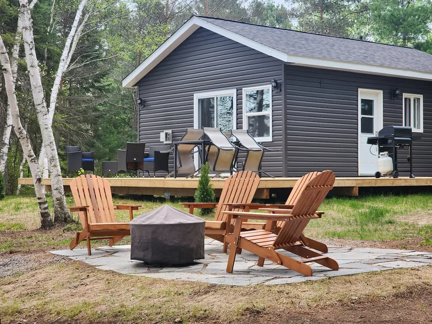 Beaver Point Cottages - Image 1