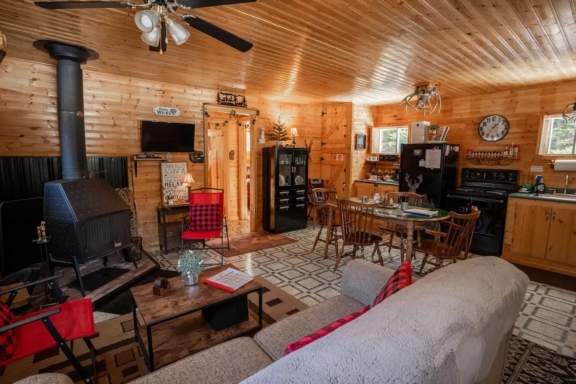 The Buck Stops Here cozy cottage - Image 1
