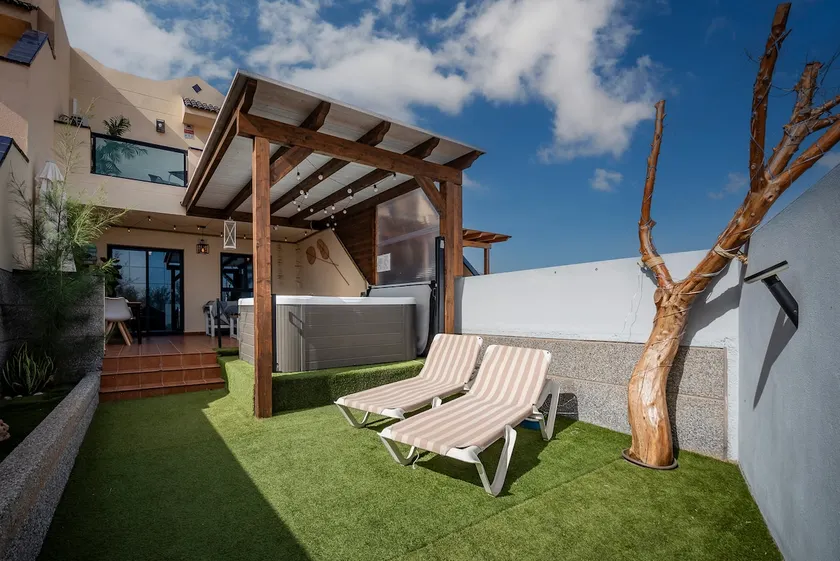 Bella Vista 234 - Image 1