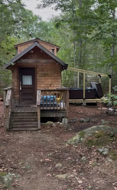 Maybelle the Tiny Cabin on 100 acres - Image 1