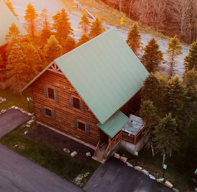 Cozy Cabin Retreat w/ Private Hot Tub NEAR SLOPES - Image 1